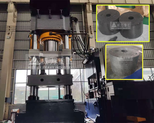 1800吨四柱液压机压制铁粉